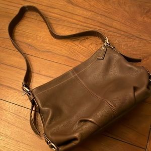EUC Coach Leather Hobo Bag